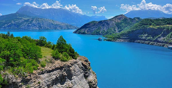 Lac de Serre Poncon
