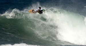 Kitesurfing - Wave Riding - Floater - Rob Chrystal