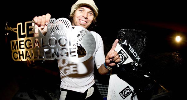 Lewis Crathern LEN10 MegaLoop Challenge - Winner with Trophy - Lewis Crathern